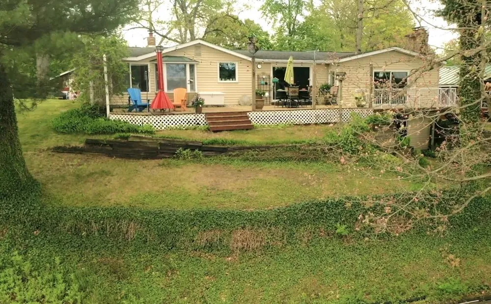875 Bruce Drive Yankee Springs Township, MI 49333
