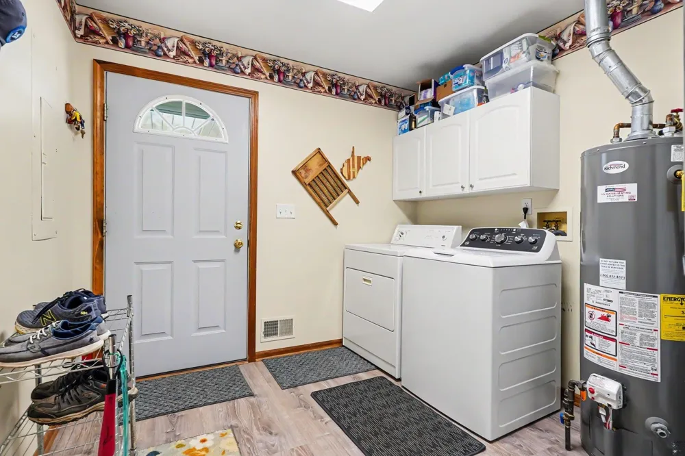 437 4th Street Cumming Township, MI 48635