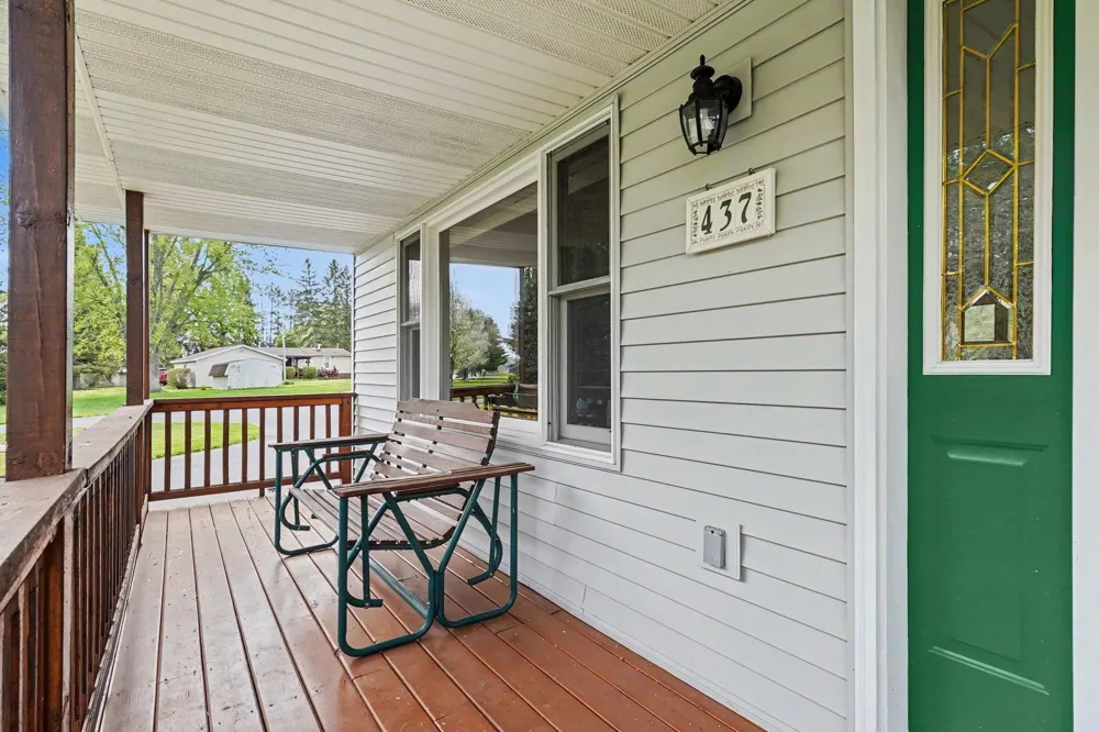 437 4th Street Cumming Township, MI 48635