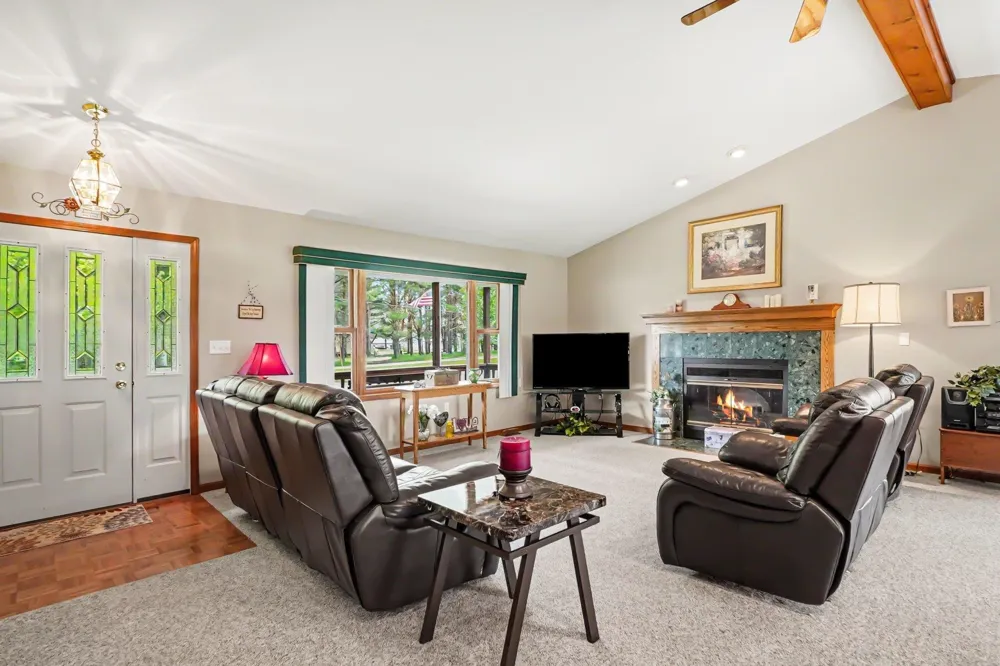 437 4th Street Cumming Township, MI 48635