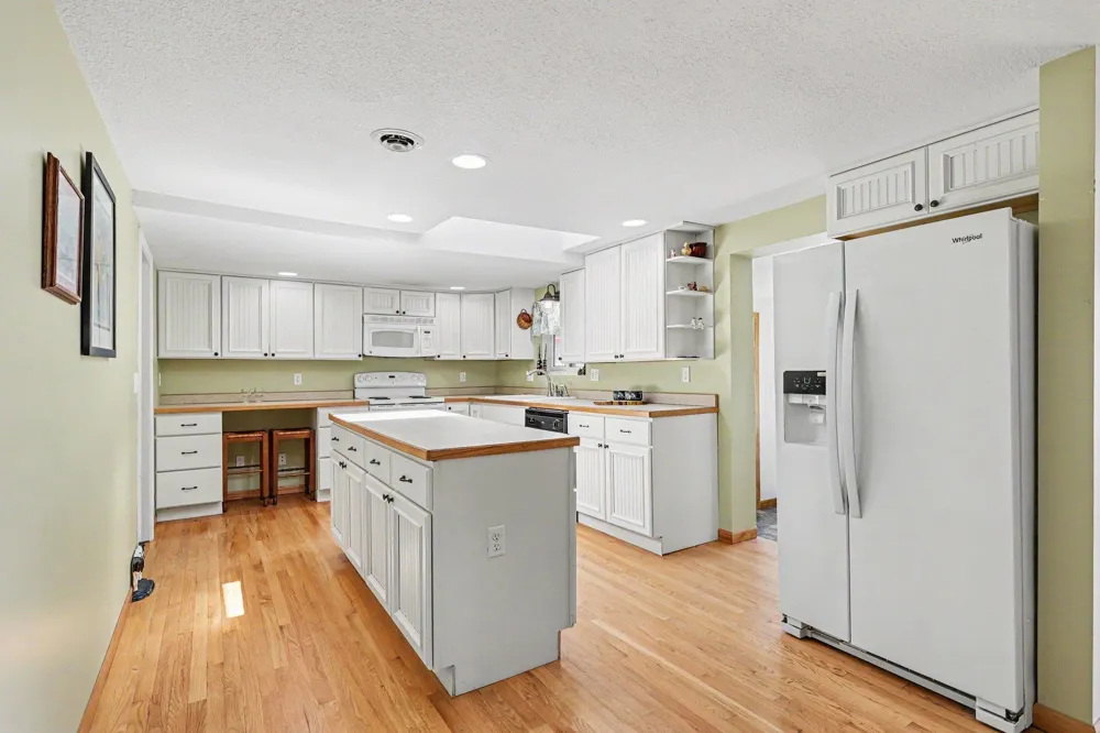 8101 Long Lake Road Plainfield Township, MI 48739