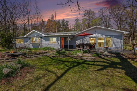 8101 Long Lake Road