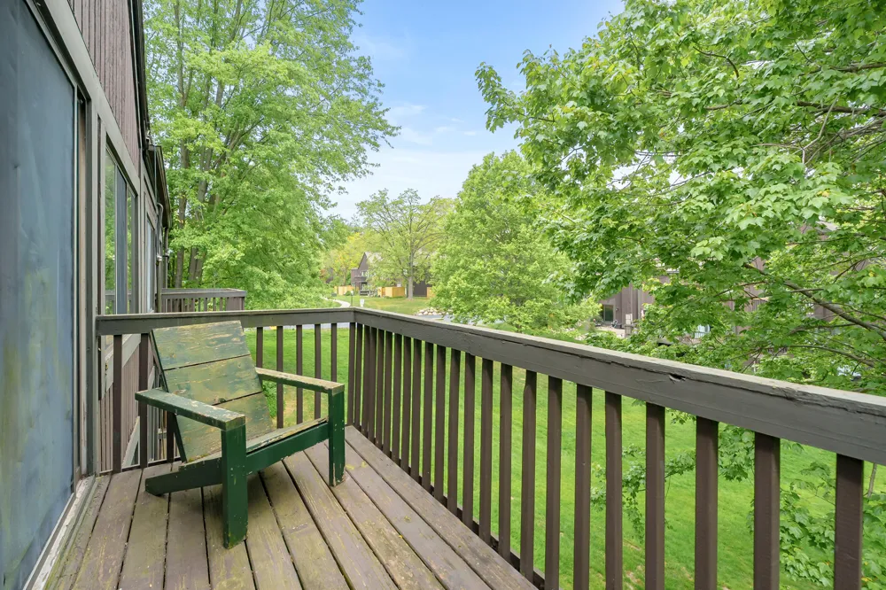 150 Carberry Hill Court #D Kalamazoo Charter Township, MI 49006