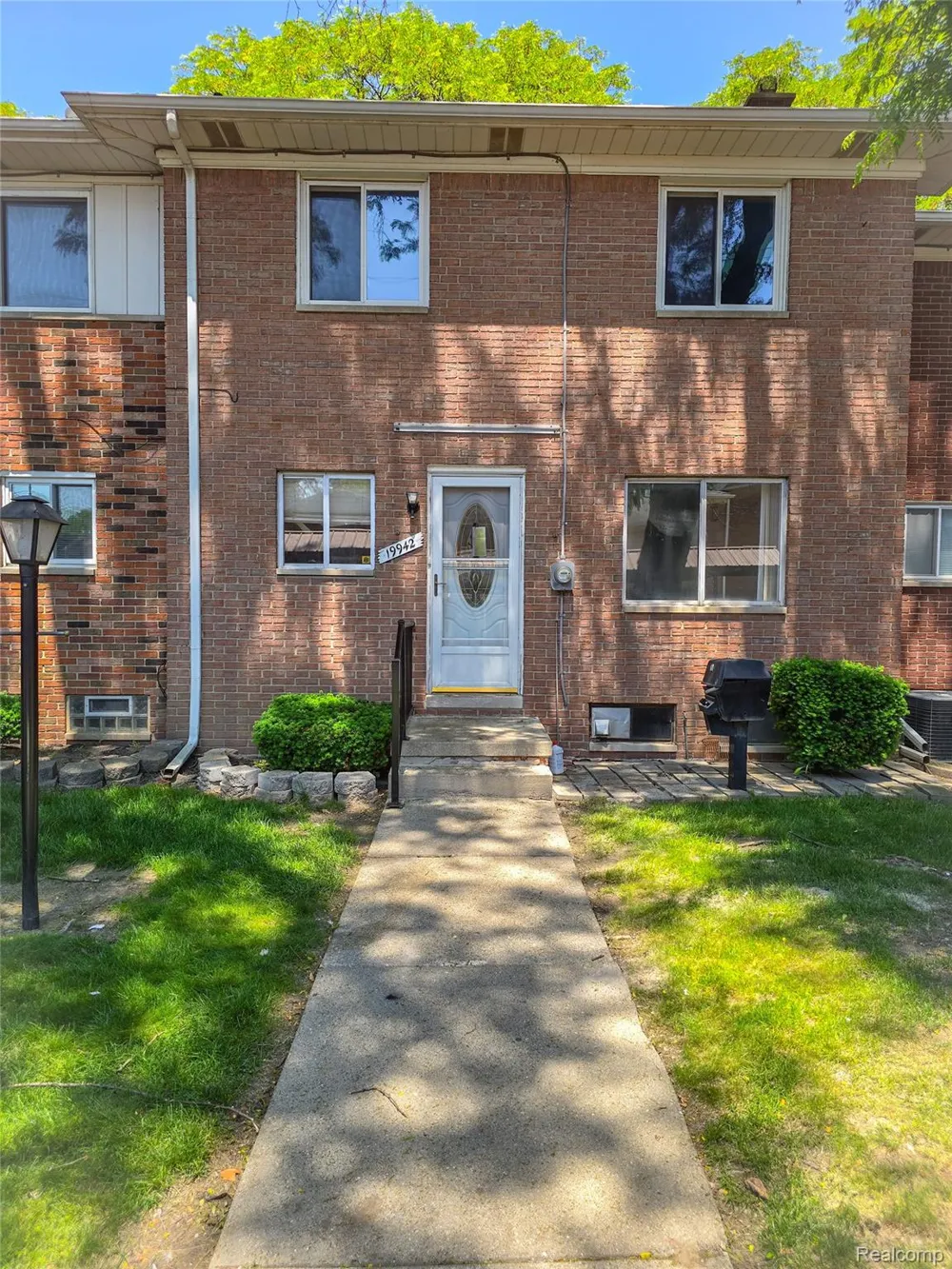 19942 Vernier Road Harper Woods City, MI 48225