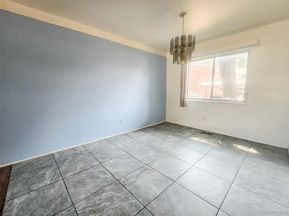 19942 Vernier Road Harper Woods City, MI 48225