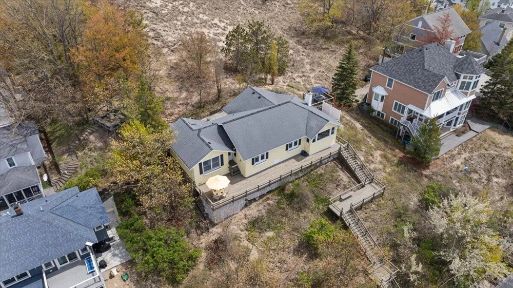 2448 Blue Bell Court Park Township, MI 49434