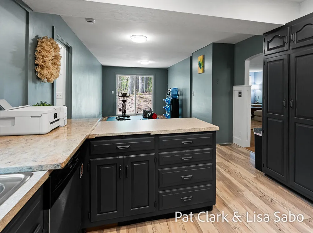 16580 Lake Michigan Drive Grand Haven Charter Township, MI 49460