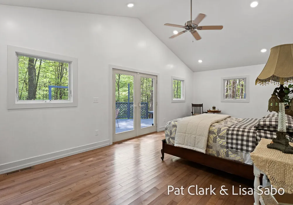 16580 Lake Michigan Drive Grand Haven Charter Township, MI 49460