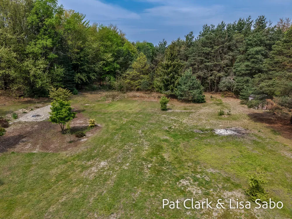 16580 Lake Michigan Drive Grand Haven Charter Township, MI 49460