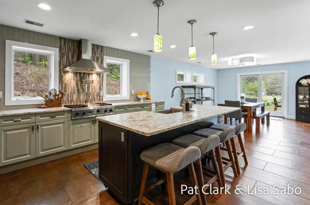 16580 Lake Michigan Drive Grand Haven Charter Township, MI 49460
