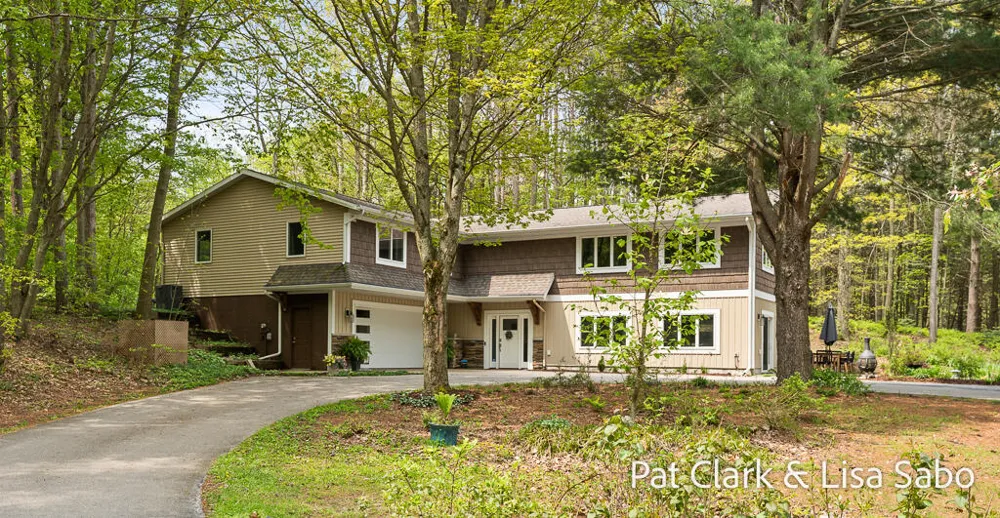 16580 Lake Michigan Drive Grand Haven Charter Township, MI 49460