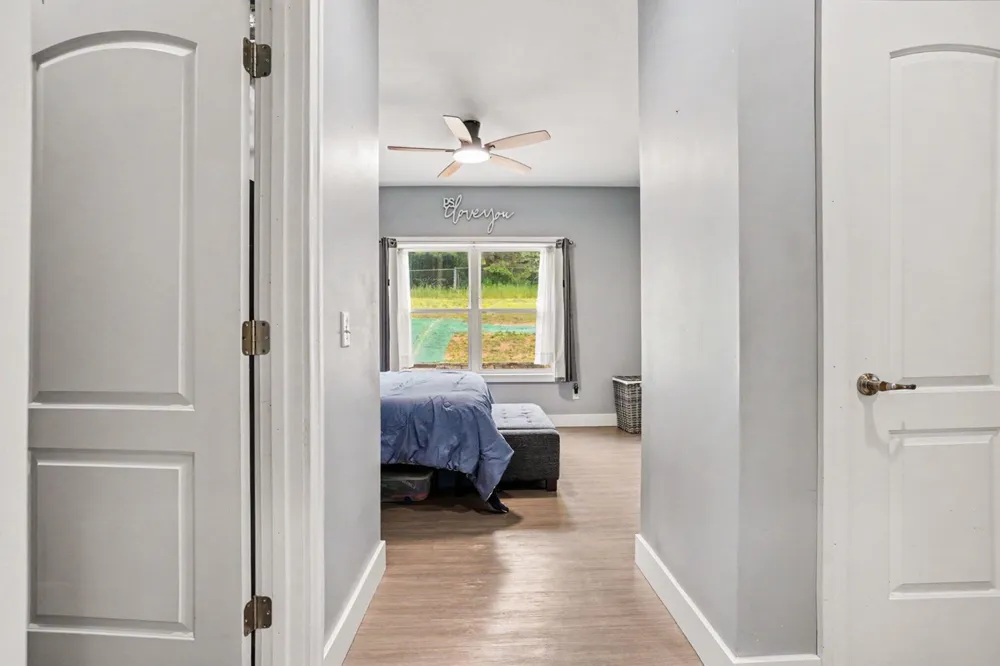 31800 Pine Ridge Circle Antwerp Township, MI 49065