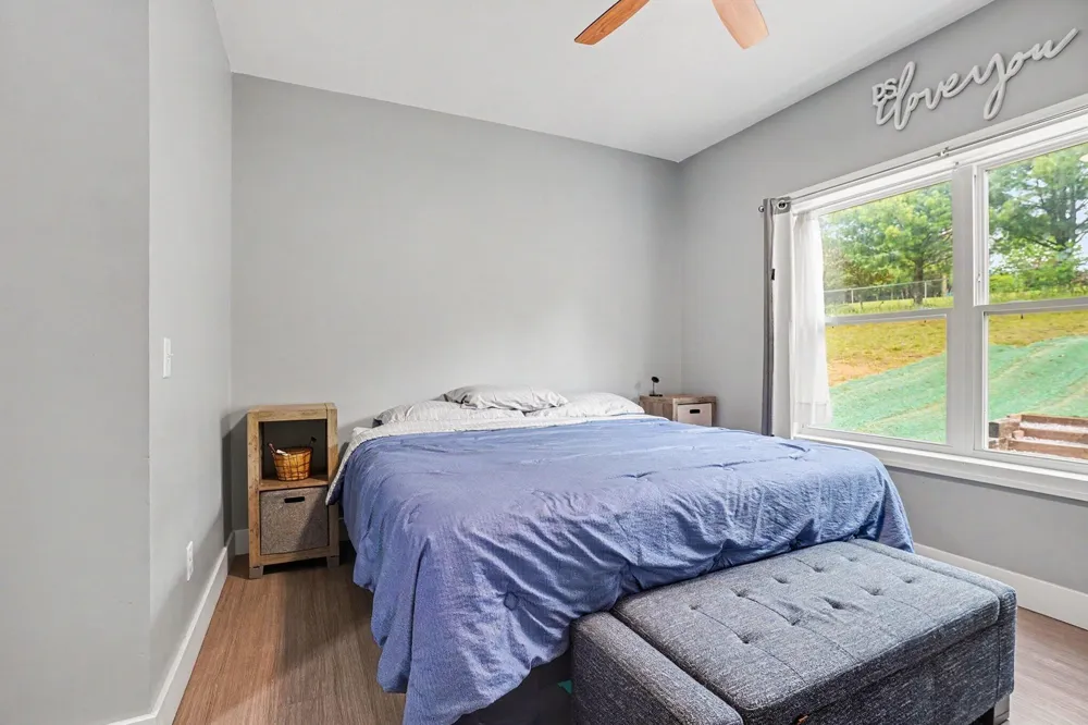 31800 Pine Ridge Circle Antwerp Township, MI 49065