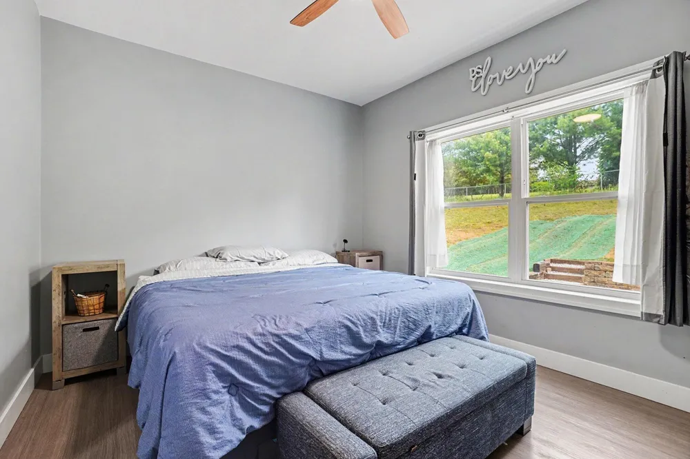 31800 Pine Ridge Circle Antwerp Township, MI 49065