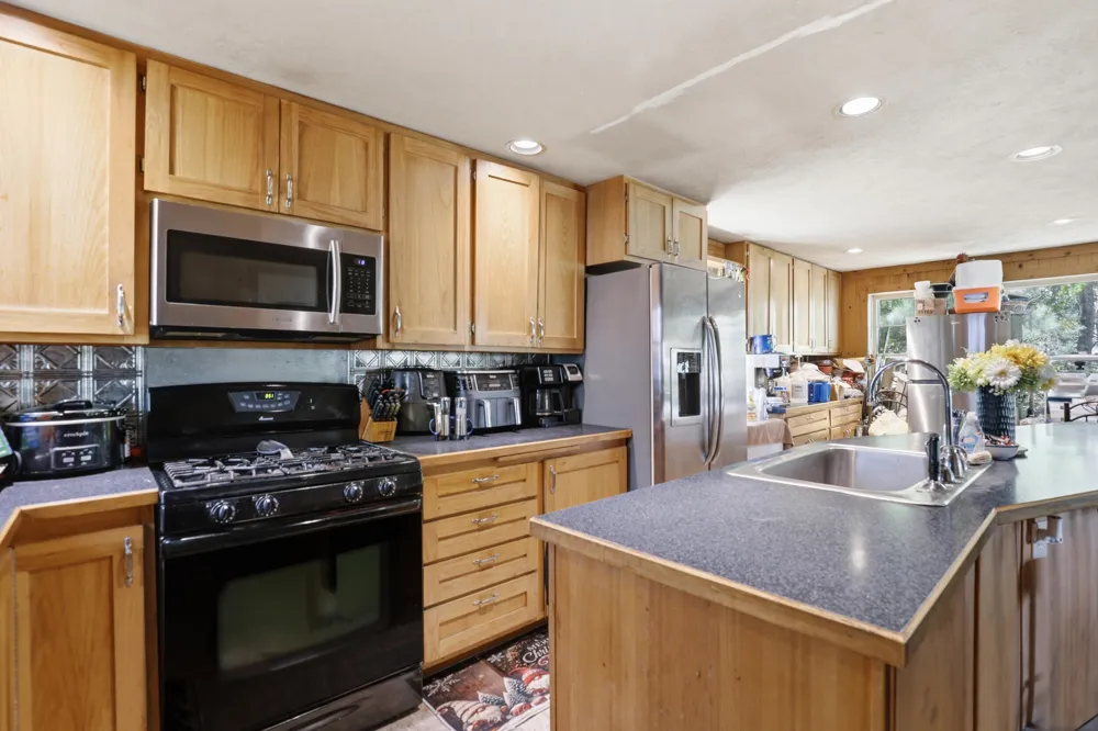 18648 Lawrence Drive Mecosta Township, MI 49346