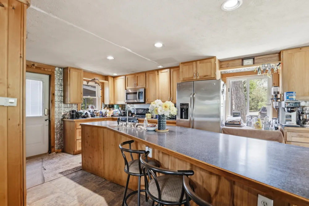 18648 Lawrence Drive Mecosta Township, MI 49346