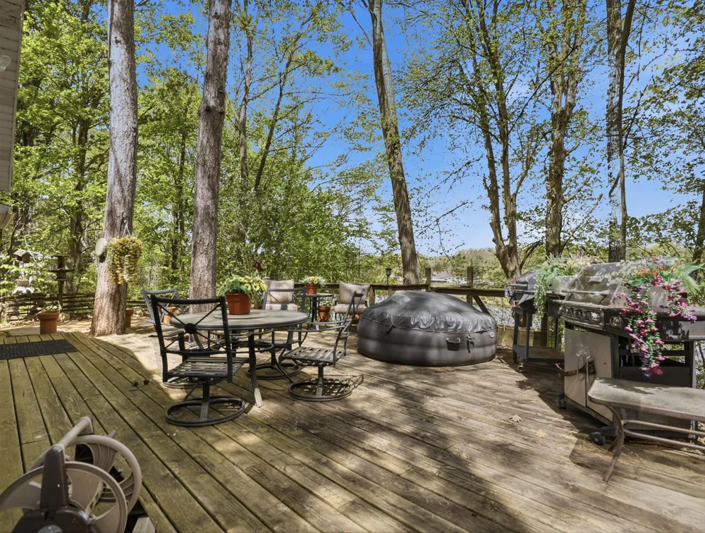 18648 Lawrence Drive Mecosta Township, MI 49346
