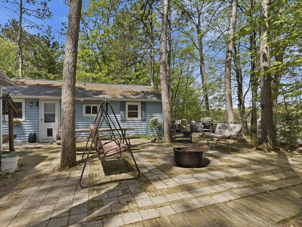 18648 Lawrence Drive Mecosta Township, MI 49346