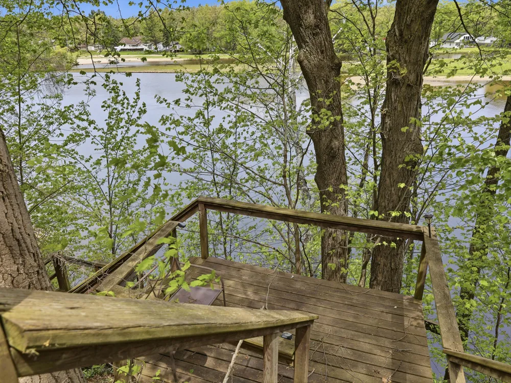 18648 Lawrence Drive Mecosta Township, MI 49346