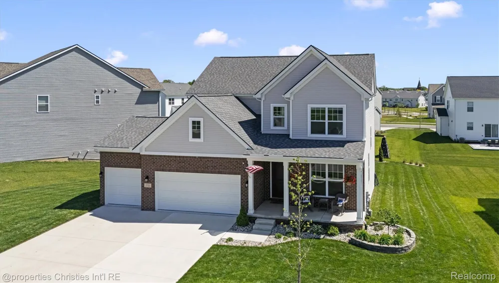 2721 Maize Loop Saline Township, MI 48176