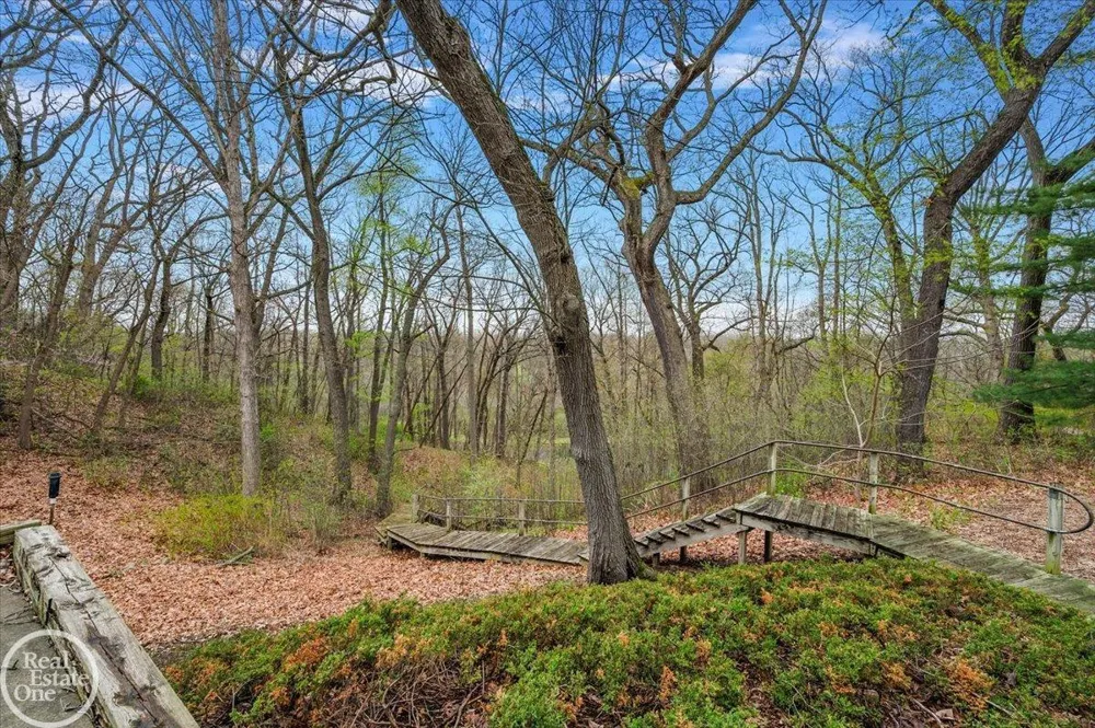3750 Orion Road Oakland Charter Township, MI 48363