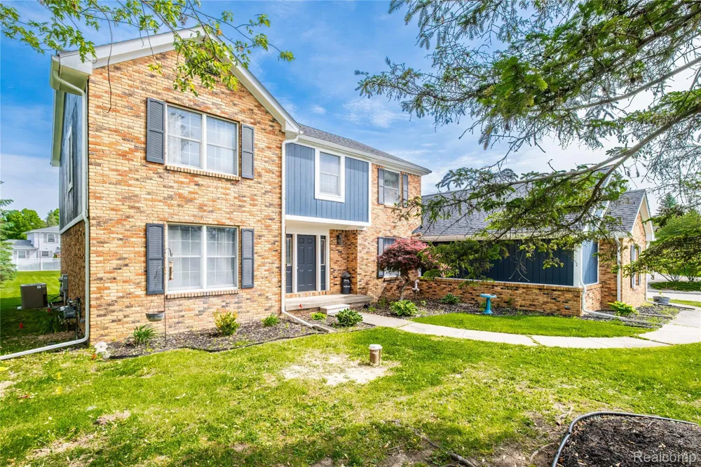 9359 Lochmoor Drive Davison Township, MI 48423