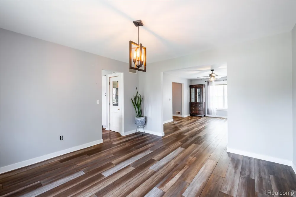9359 Lochmoor Drive Davison Township, MI 48423