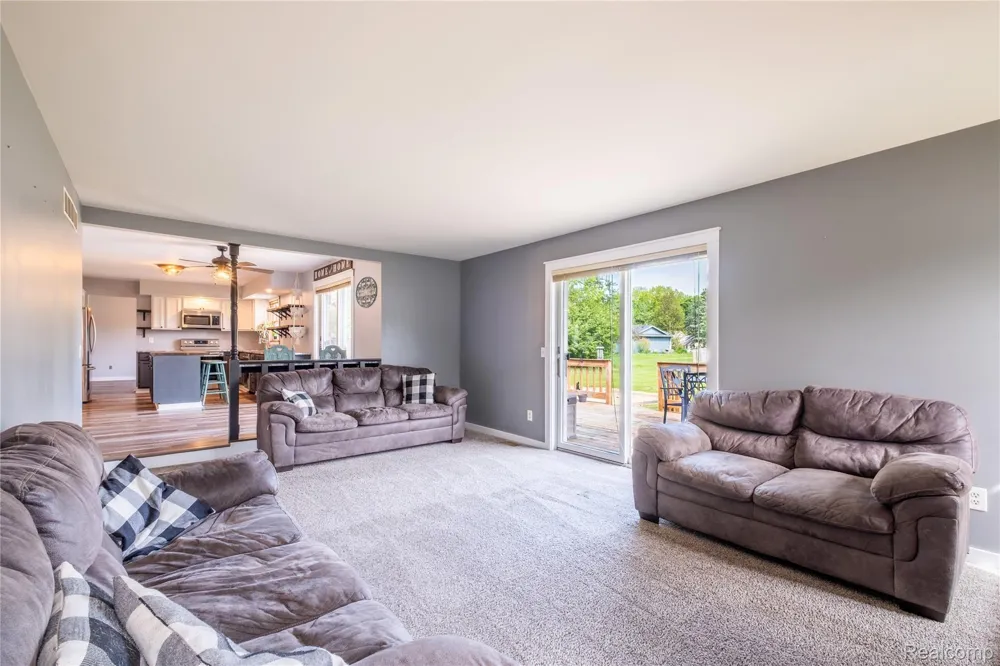 9359 Lochmoor Drive Davison Township, MI 48423
