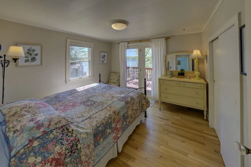 488 S Stony Point Road Suttons Bay Township, MI 49682