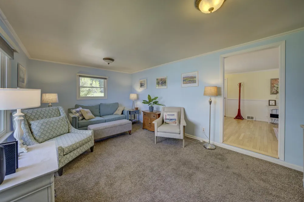 488 S Stony Point Road Suttons Bay Township, MI 49682