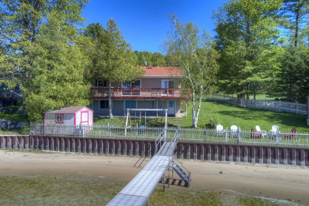 488 S Stony Point Road Suttons Bay Township, MI 49682