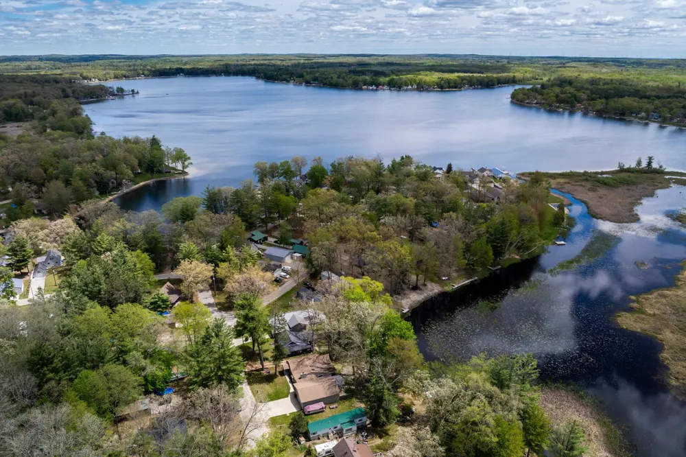11935 Shore Drive Garfield Township, MI 48632