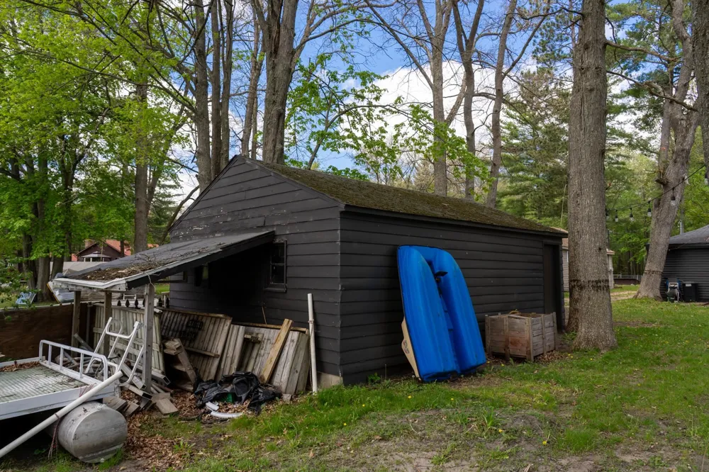11935 Shore Drive Garfield Township, MI 48632