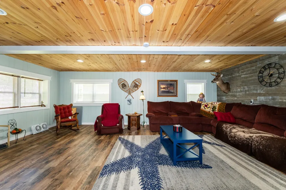11935 Shore Drive Garfield Township, MI 48632