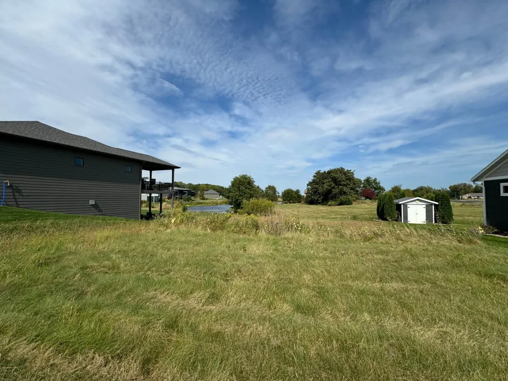 105 Emerald Lake Drive Lake City, MN 55041