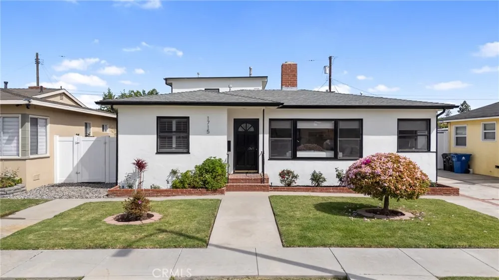 1715 245th Street Lomita, CA 90717