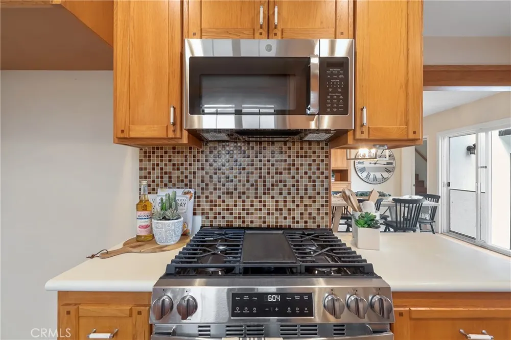 1715 245th Street Lomita, CA 90717