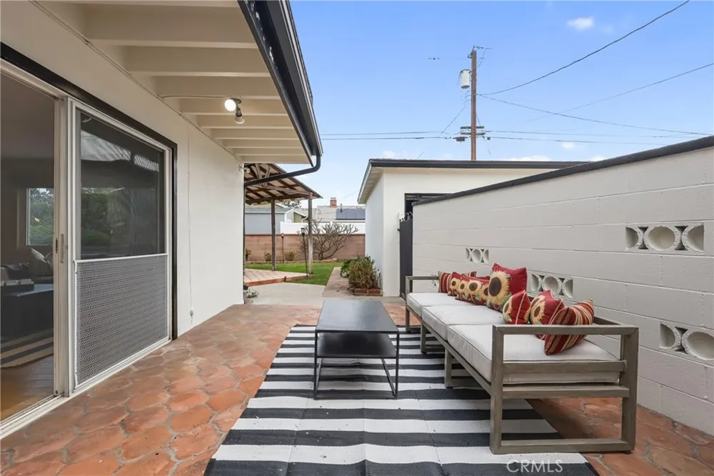 1715 245th Street Lomita, CA 90717