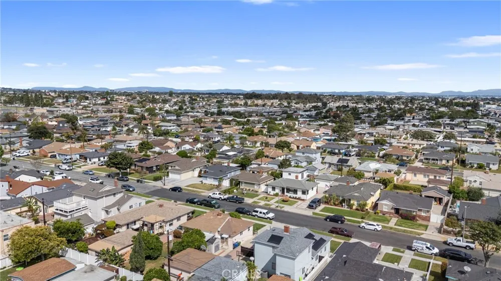 1715 245th Street Lomita, CA 90717