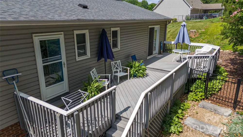 2959 Ramblewoods Drive Valdese, NC 28690