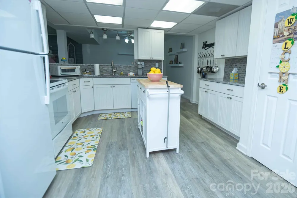 2959 Ramblewoods Drive Valdese, NC 28690
