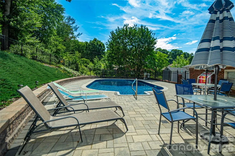 2959 Ramblewoods Drive Valdese, NC 28690