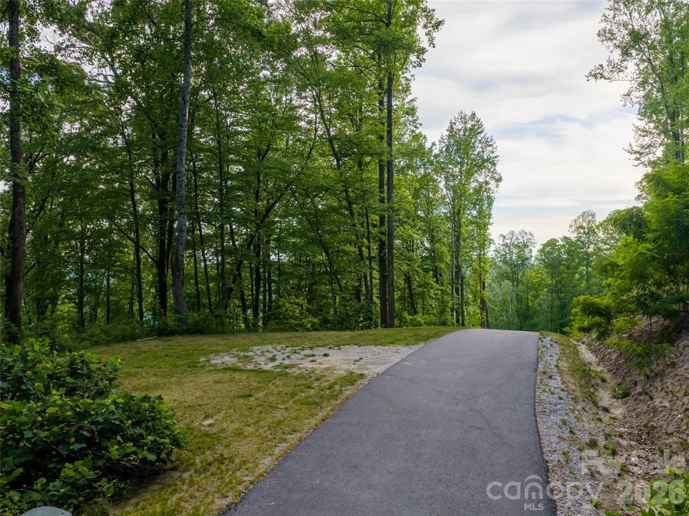 000 New Sprout Lane #2 Hendersonville, NC 28792