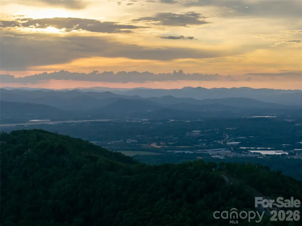 000 New Sprout Lane #2 Hendersonville, NC 28792