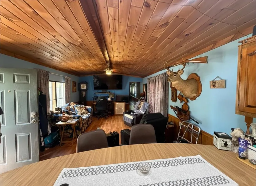 2245 Edgewood Surrey Township, MI 48622
