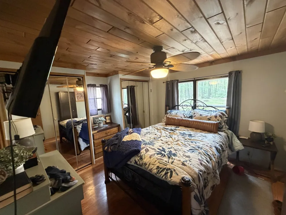 2245 Edgewood Surrey Township, MI 48622