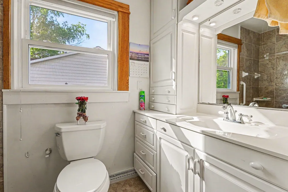 1210 Glenwood Drive Mt Pleasant City, MI 48858