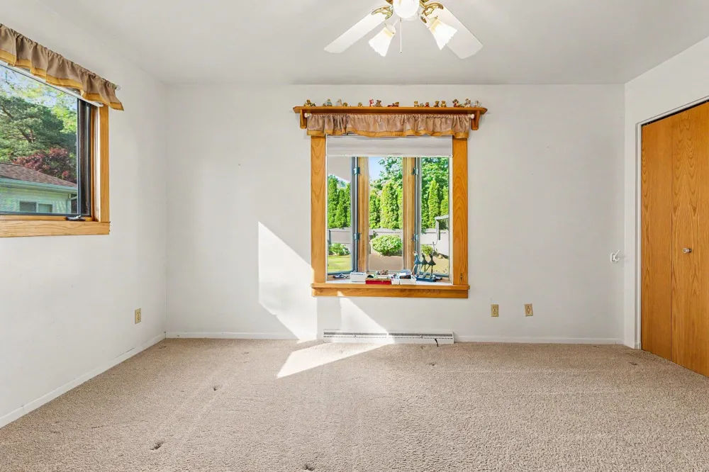 1210 Glenwood Drive Mt Pleasant City, MI 48858