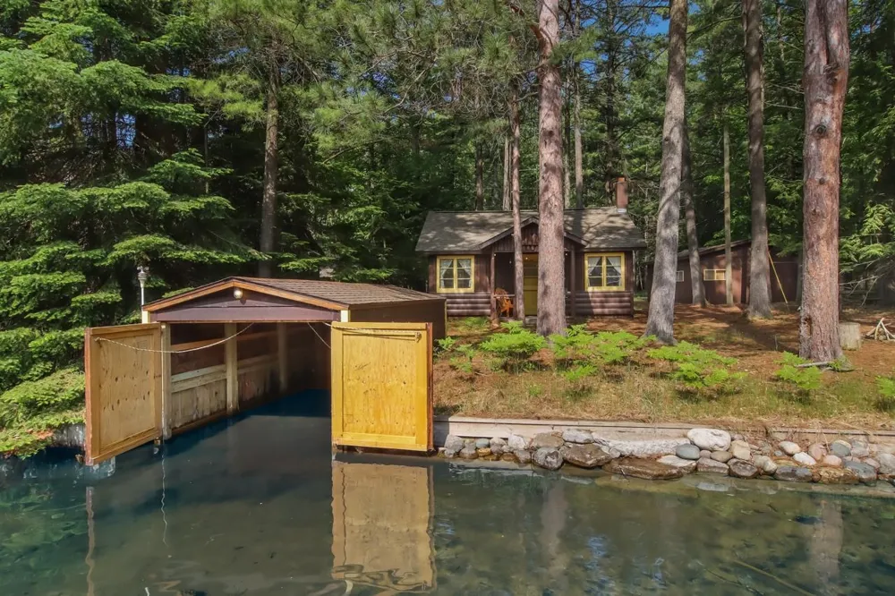 14047 Torch River Road Milton Township, MI 49676