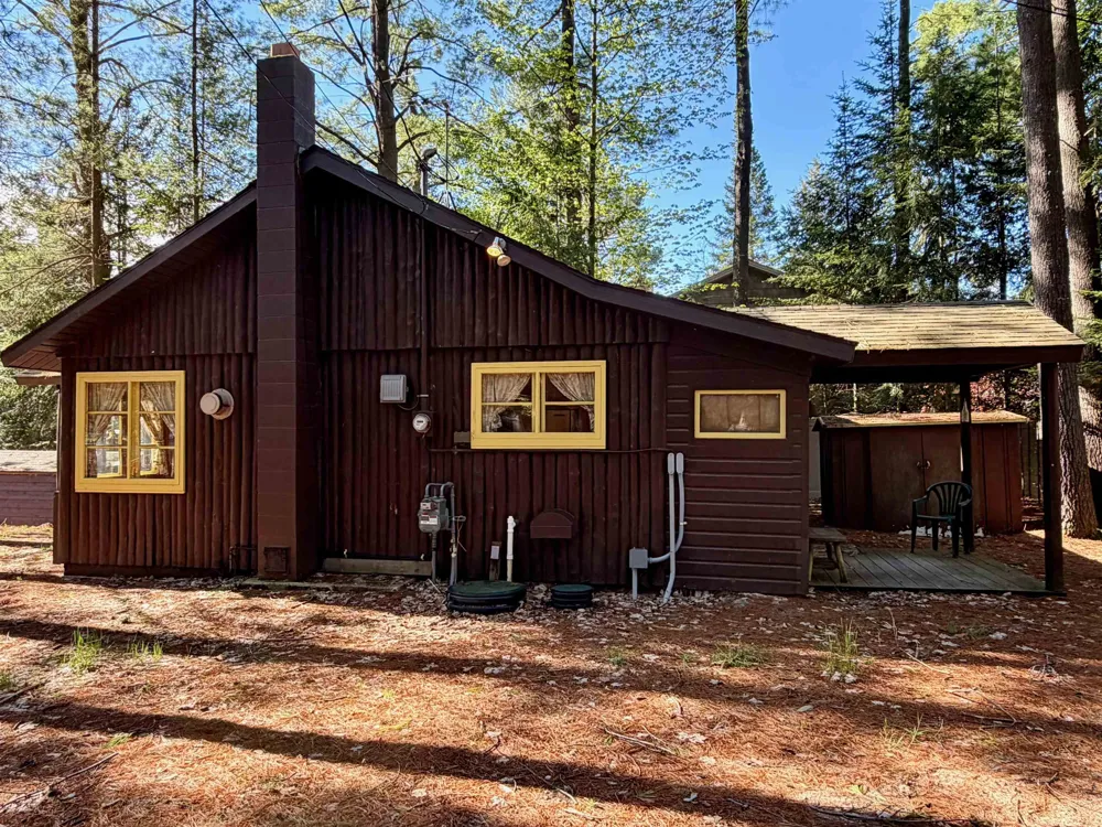 14047 Torch River Road Milton Township, MI 49676